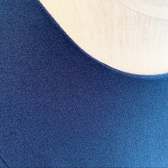 Lucy & Laurel Tops - Lucy & Laurel blue lace tunic top Medium